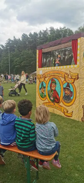 Kleine Leute, großer Spaß beim Puppentheater | Foto: BGV Jesteburg