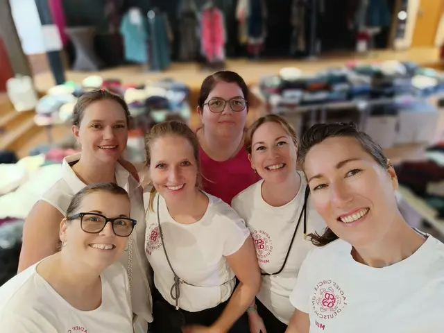Das Organisatorenteam vom Ladies Circle ist sehr zufrieden mit der Resonanz des ersten Ladies Flohmarkt in Winsen | Foto: Marcia Loufs
