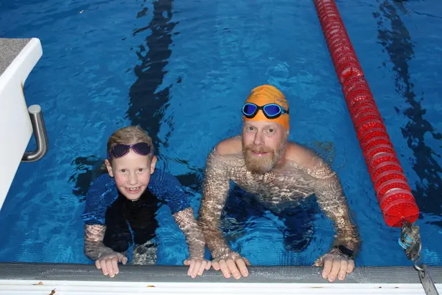 Lasse Oesterreich schwamm 5.000 Meter, Tochter Tilla (7) schaffte 1.000 Meter | Foto: ce
