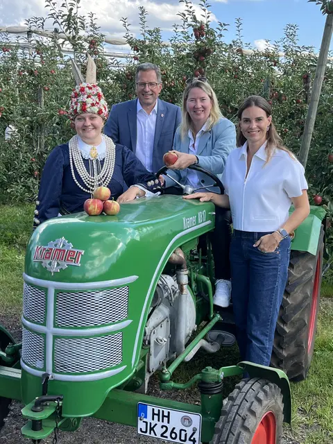 Hier trifft Obst-Tradition auf Politik | Foto: Sandra Polenz