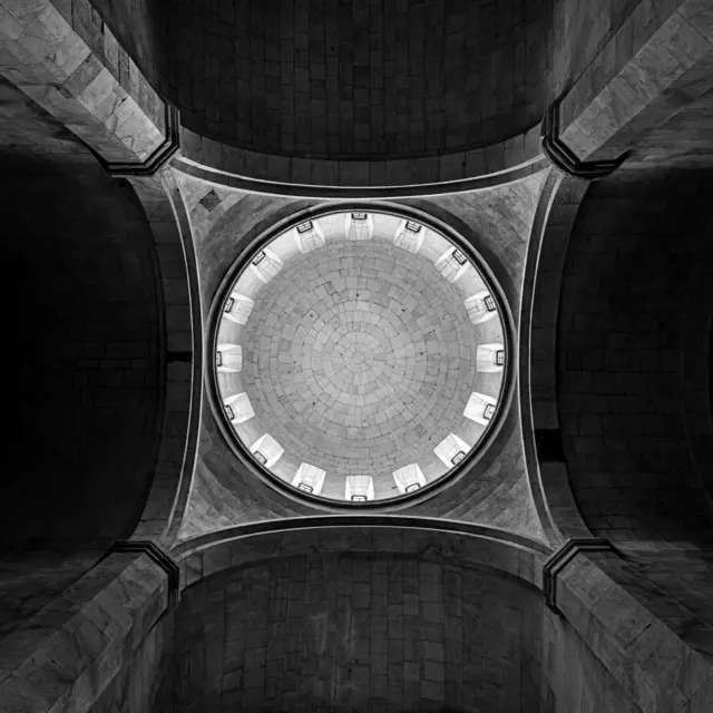 "Eine runde Sache" - die Kuppel einer Kirche in Georgien | Foto: Matthias Clausen