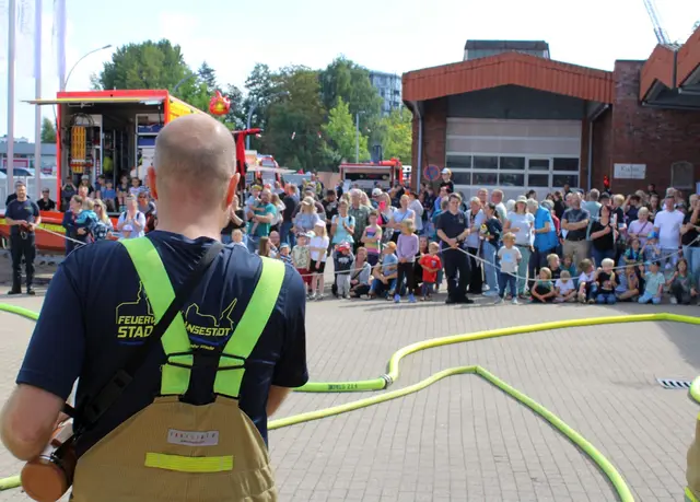  Am Ende des Tages waren Zuschauerinnen und Zuschauer sehr zufrieden | Foto: Stefan Braun / Feuerwehr Stade