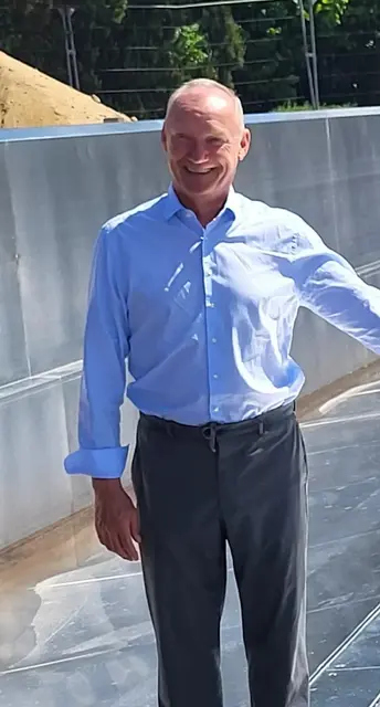 Dr. Christian Kuhse, Geschäftsführer der Buchholzer Stadtwerke, bedauert die notwendigen Fahrplanänderungen | Foto: sh