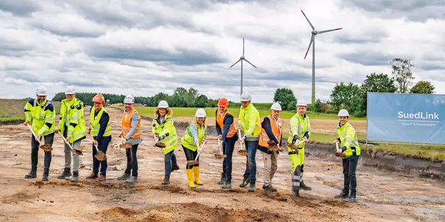 Symbolischer erster Spatenstich auf der SuedLink-Baustelle bei Kutenholz | Foto: Tennet