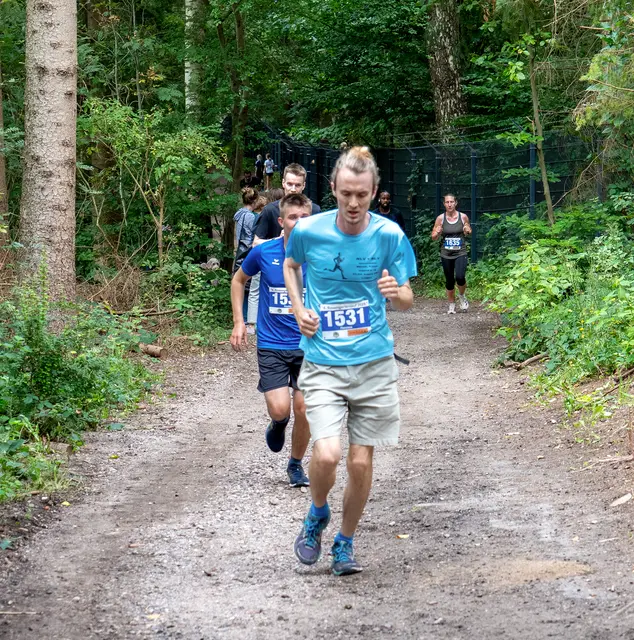 Aus dem Familienteam Scheel war Hannes über fünf Kilometer der Schnellste | Foto: HNT/Jens Jasker