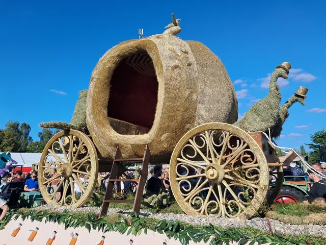Mit der Kürbiskutsche von Cinderella hat die Gruppe Korn im Feldbett beeindruckt | Foto: Anika Werner
