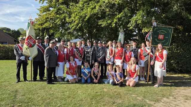 Der neue Hofstaat aus Oederquart | Foto: MTSV Oederquart