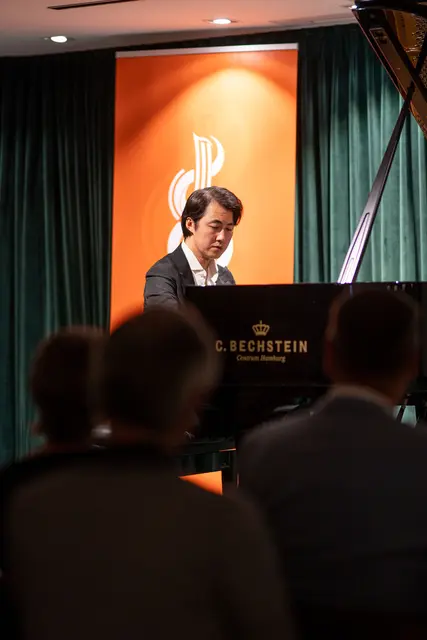 160 Zuschauende erlebten den Starpianisten ganz nah | Foto: Stackmann