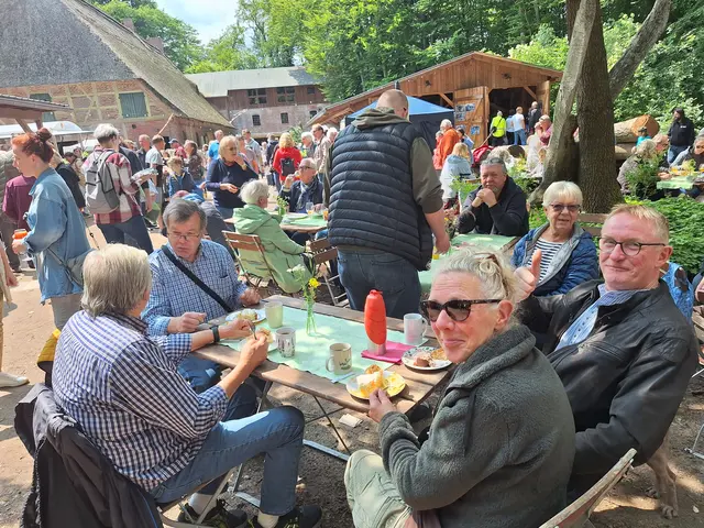 Beim Tag des offenen Denkmals an der Wassermühle Karoxbostel ist für das leibliche Wohl der Besucher wieder bestens gesorgt | Foto: Carsten Weede