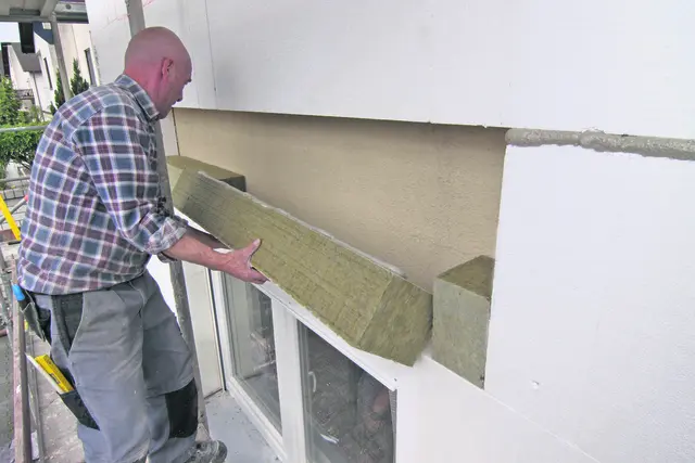 Eine wirkungsvolle Dämmung ist wichtig, um Energiekosten zu sparen | Foto: IWO