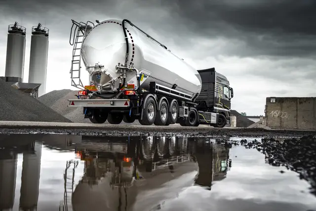 Foto: Feldbinder Spezialfahrzeugwerke GmbH