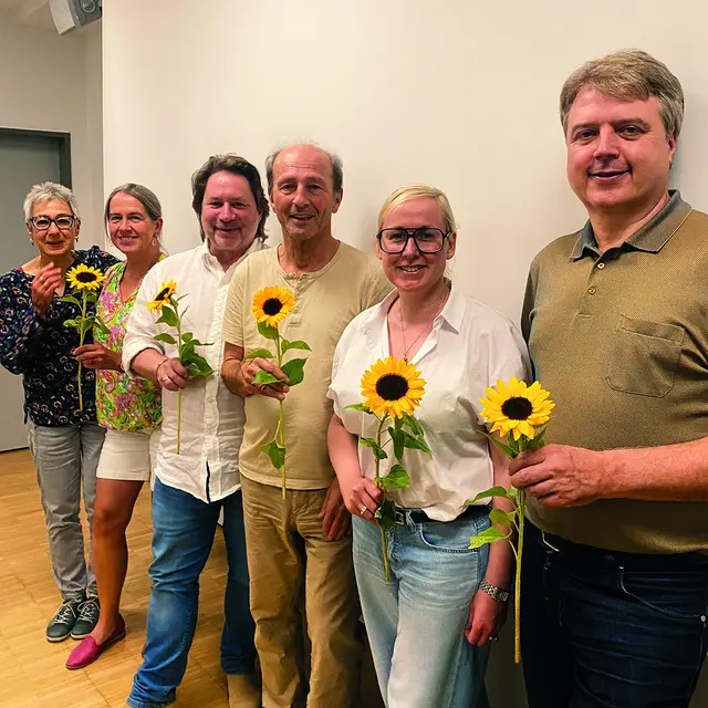 Gemeinsam für Alpha-E und gegen die Neubaustrecke (v.re.): Dr. Peter Dörsam (Sprecher Projektbeirat Alpha-E), Nadja Weippert (Grüne Landtagsabgeordnete), Peter Stielert (1. Vorsitzender Grüne Seevetal), Reinhard Crasemann (BI Y-Monster), Christina von Heydebreck und Viviane Fux (beide stellvertretende Vorsitzende Grüne Seevetal). | Foto: Bündnis 90 / Die Grünen Ortsverband Seevetal