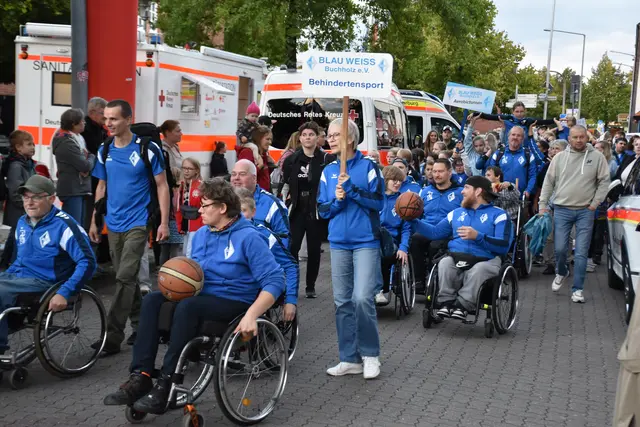 Die Gruppe des Behindertensports von Blau-Weiss Buchholz | Foto: Axel-Holger Haase
