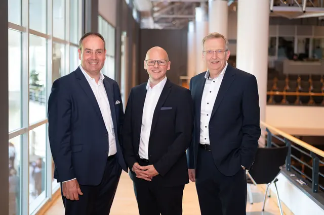 Das Vorstandsteam (v.li.): Vorstandssprecher Ulrich Stock, Manuel Harmening und Gerd-Ulrich Cohrs | Foto: Studio Gleis 11 / Jens Schierenbeck