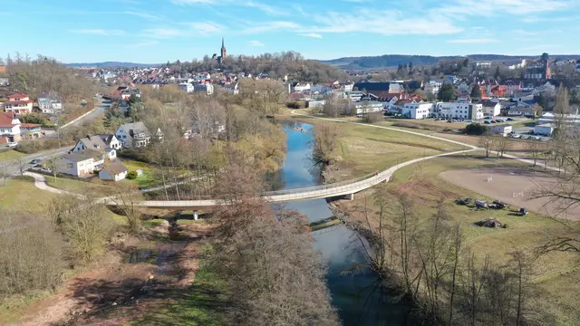 Neue Ederdorfbrücke für Fahrräder und Fußgänger in der Fahrradstadt Frankenberg (Eder) | Foto: Stadt Frankenberg (Eder)
