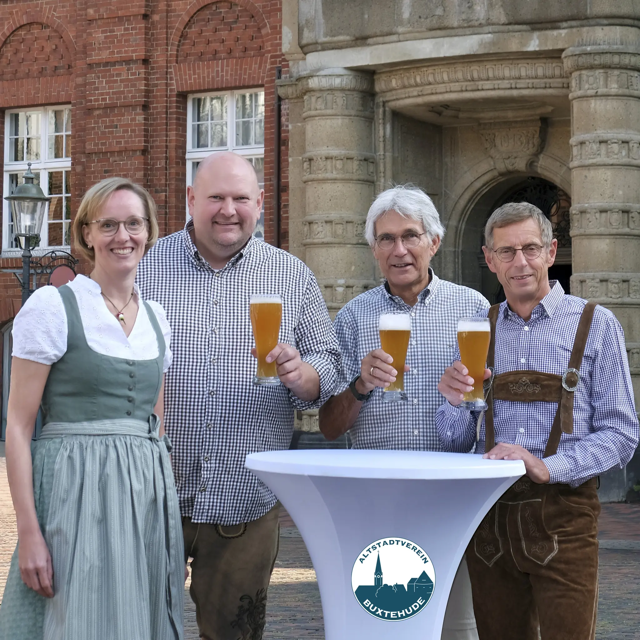 Buxtehude Verkaufsoffener Sonntag Schnappchenjagd Und Stadtflair Ein Erlebnis Fur Die Ganze Familiefeed