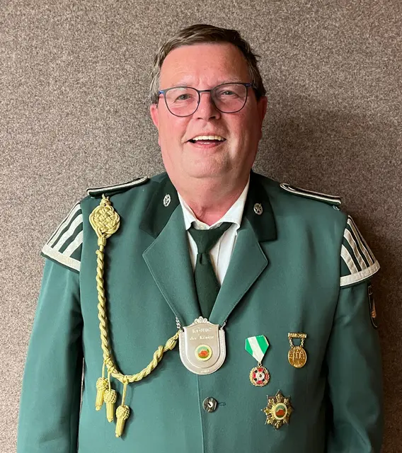 König der Könige: Bernd Gätjens | Foto: Schützenverein Otter
