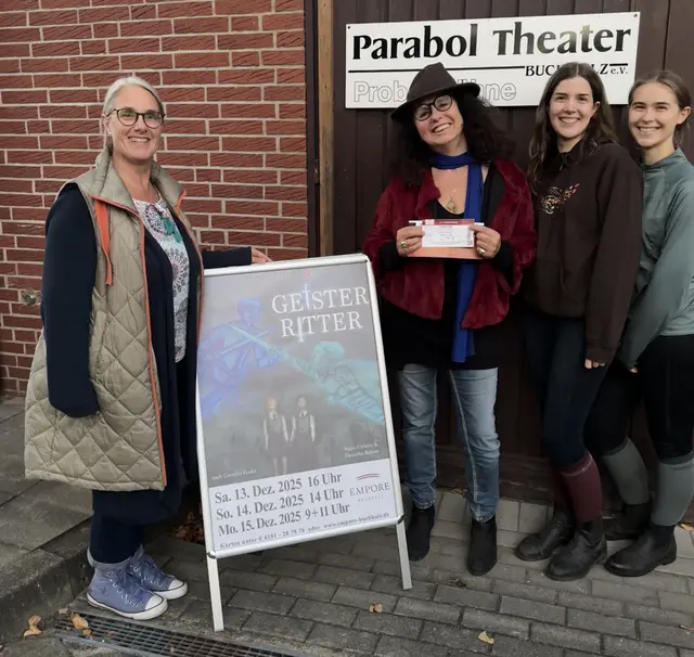 v.l.n.r. Barbara*, Silke, Carlotta*, Henriette*
*vom Parabol Theater e.V. | Foto: Parabol Theater e.V.