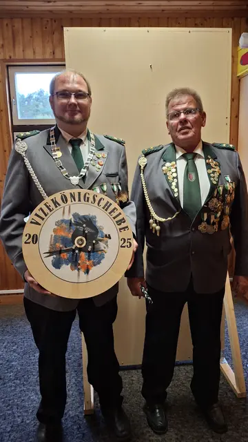 Vizekönig mit Adjudant | Foto: Celina Stark