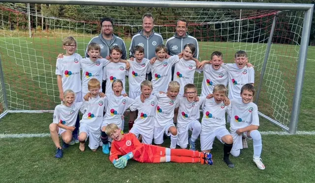 Die U11-II der JSG Jesteburg-Bendestorf-Hanstedt-Brackel mit Trainern | Foto: JSG