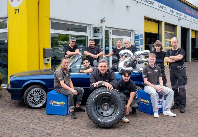 Seit 25 Jahren stehen die Mitarbeiter von BRS in Winsen für Kompetenz und Verlässlichkeit rund ums Auto | Foto: Andreas Tamme