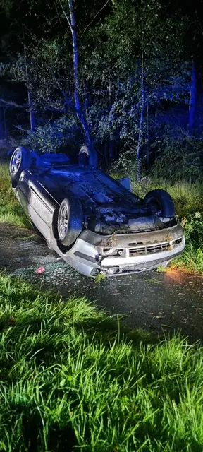 Das Unfallfahrzeug  | Foto: Frank Hörer/ Feuerwehr SG Apensen 