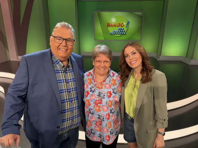 Erinnerungs-Foto: Bianka mit den Moderatoren Michael Thürnau und Jule Gölsdorf | Foto: Carina Niemeyer, Büro Michael Thürnau