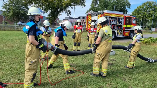 Praktische Übung offenes Gewässer | Foto: Feuerwehr