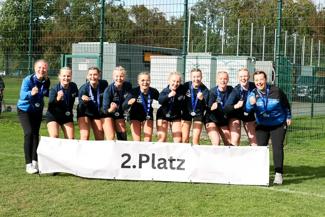Die U14 Mädchen mit Anna Alpers, Lia Hinck und Trainerin Nele Müller wurden beim Jugend-Europapokal zweiter. | Foto: MTV Wangersen