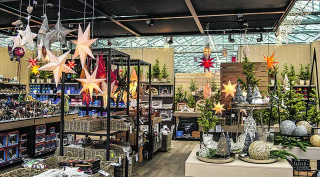 Wie den Vorjahren erwartet die Besucher eine Weihnachts-Wunderwelt im Gartencenter Matthies | Foto: Maren Kolter