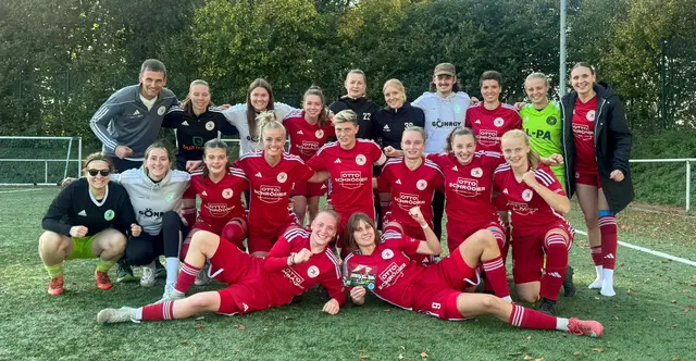 Das jubelnde FC-Team | Foto: privat