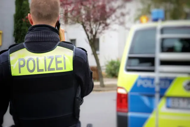 Symbolbild - Die Polizei ermittelt wegen Körperverletzung | Foto: Jonas Augustin / Pixabay