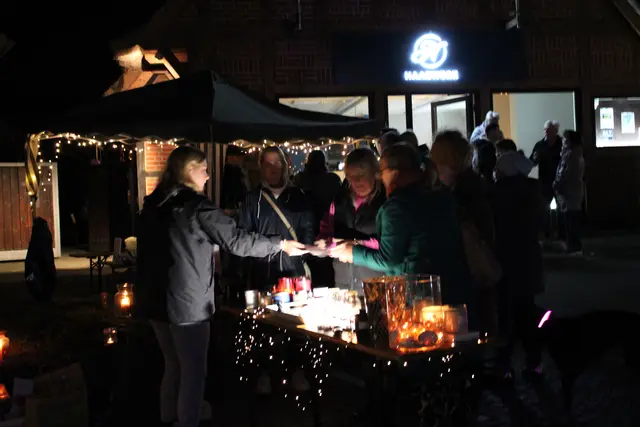 Für das leibliche Wohl wird an vielen Ecken gesorgt | Foto: pöp