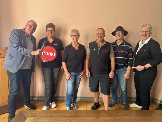 Wolfgang Laudan von Radio ZuSa (li.) mit dem Kultur-Punkt-Team | Foto: Angelika Fröhning
