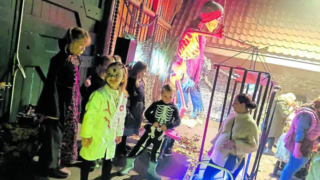 Bühne frei für die Kinder  | Foto: ig 