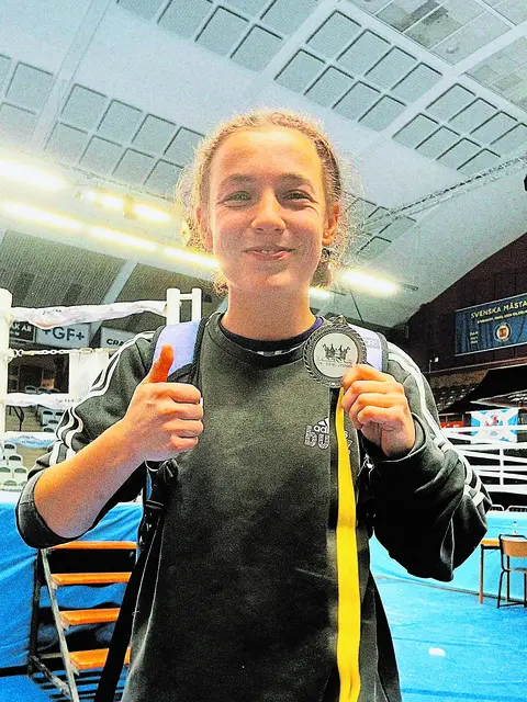 Freut sich über Silber: Lena Büchner  | Foto: ig