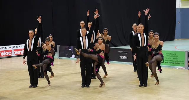 Mit einer Generalprobe präsentierte Blau-Weiss Buchholz sein neu formiertes A-Team  | Foto: cc