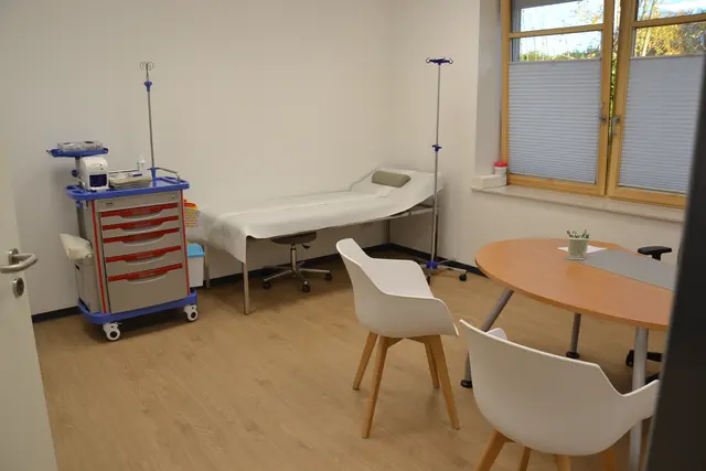 Behandlungszimmer  | Foto: sc