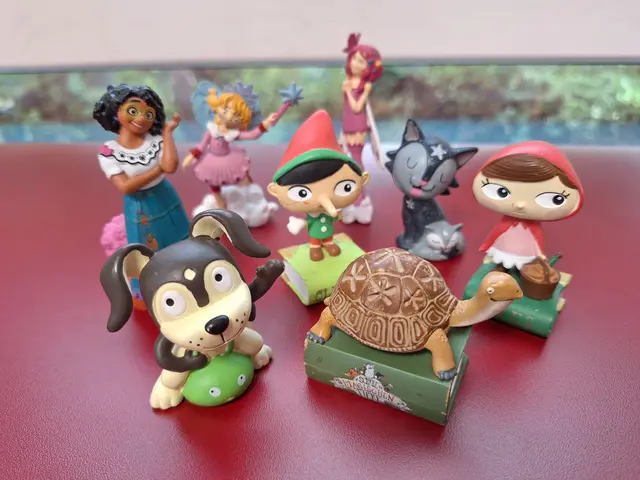 Beliebte Tonie-Figuren warten auf neue Besitzer – bei der Tauschbörse in der Bücherei können Kinder ihre Lieblingsgeschichten entdecken und tauschen | Foto: Gemeinde Neu Wulmstorf