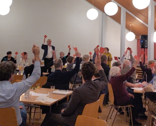 Abstimmung auf der Herbstsynode | Foto: Helena Santen