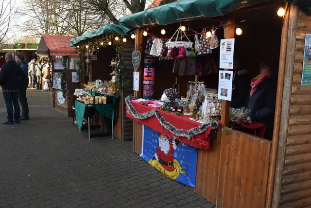 In der Budenstadt gibt es für jeden etwas zu entdecken | Foto: Sara Buchheister