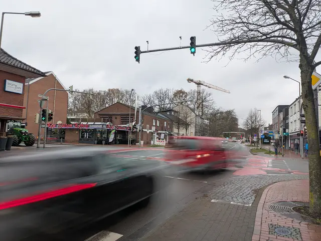 Eine der Hauptverkehrsadern in Buchholz: die Kreuzung Bendestorfer-, Schützen- und Hamburger Straße | Foto: Stadt Buchholz