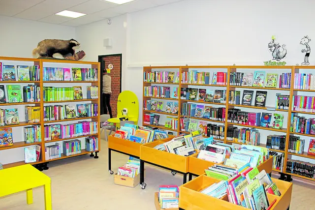 Die Bücherei ist jetzt im Neubau