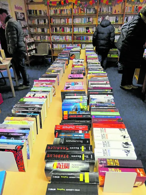 Bücherangebot in der Bücherei im Gemeindehaus | Foto: Kirche Fredenbeck