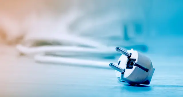 Handwerkskammer Braunschweig-Lüneburg-Stade fordert: Stromsteuer jetzt für alle senken | Foto:  Chris/ Adobe Stock