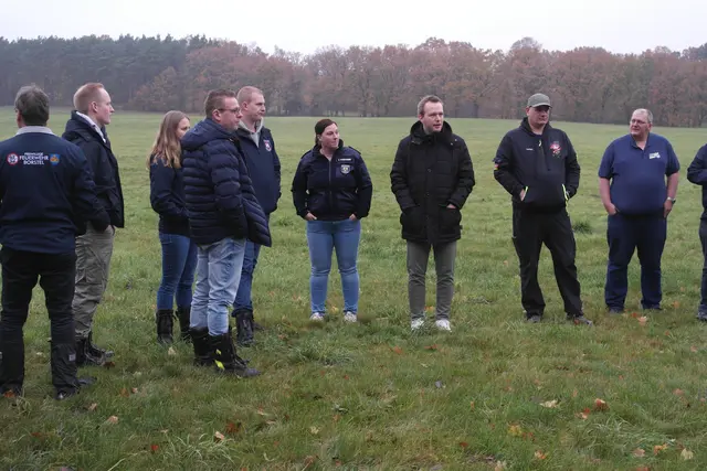 Ortsbesichtigung: Bevor es an die Planung ging, wurde das Gelände in Jesteburg begutachtet | Foto: Feuerwehr/ Bachmann