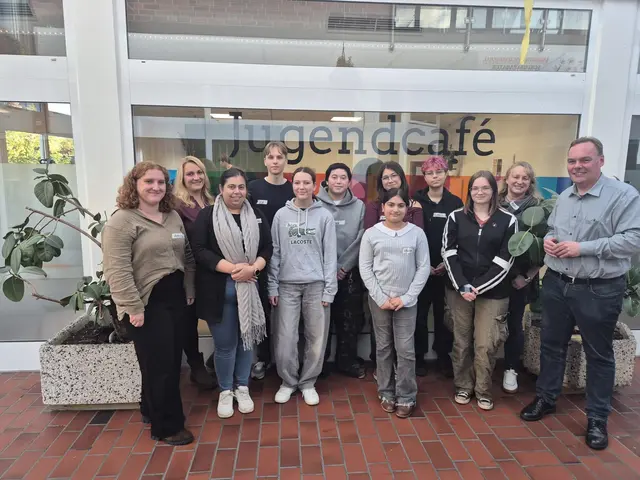 Das Jugendcafé Winsen und der Jugendrat luden Heranwachsende ein, direkt mit Bürgermeister André Wiese ins Gespräch zu kommen | Foto: Stadt Winsen