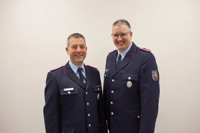 Christian Matzat (li.) und Ron Ludwig bilden ab März das neue Stadtkommando bei der Feuerwehr Buchholz | Foto: Feuerwehr Buchholz