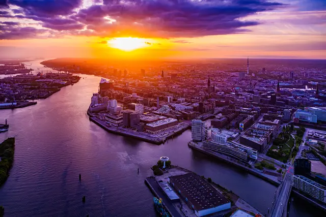 Sonnenuntergang über Hamburg | Foto: Martin Elsen