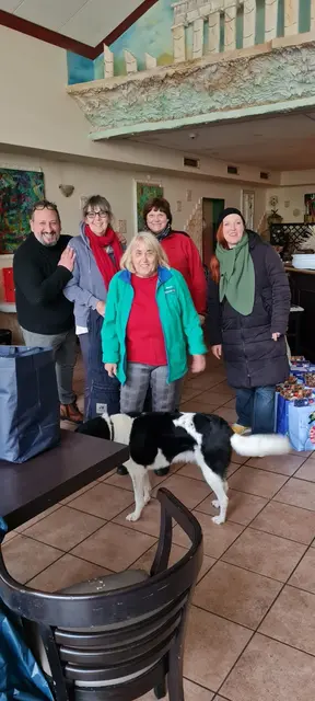 Das Team der Vorbereitungen des SoVD mit Gastronom Konstantin Belas  | Foto: SoVD Meckelfeld/Hörsten - Liermann